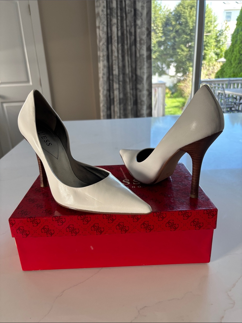 Guess White Pointed-Toe Wood-Heel Stiletto Pumps